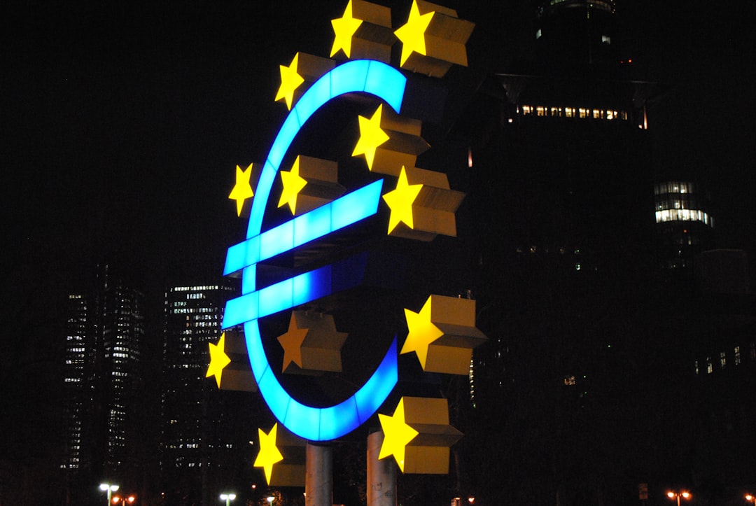 Euro'nun Çöküşü: Avrupa Korkuyla İzliyor!