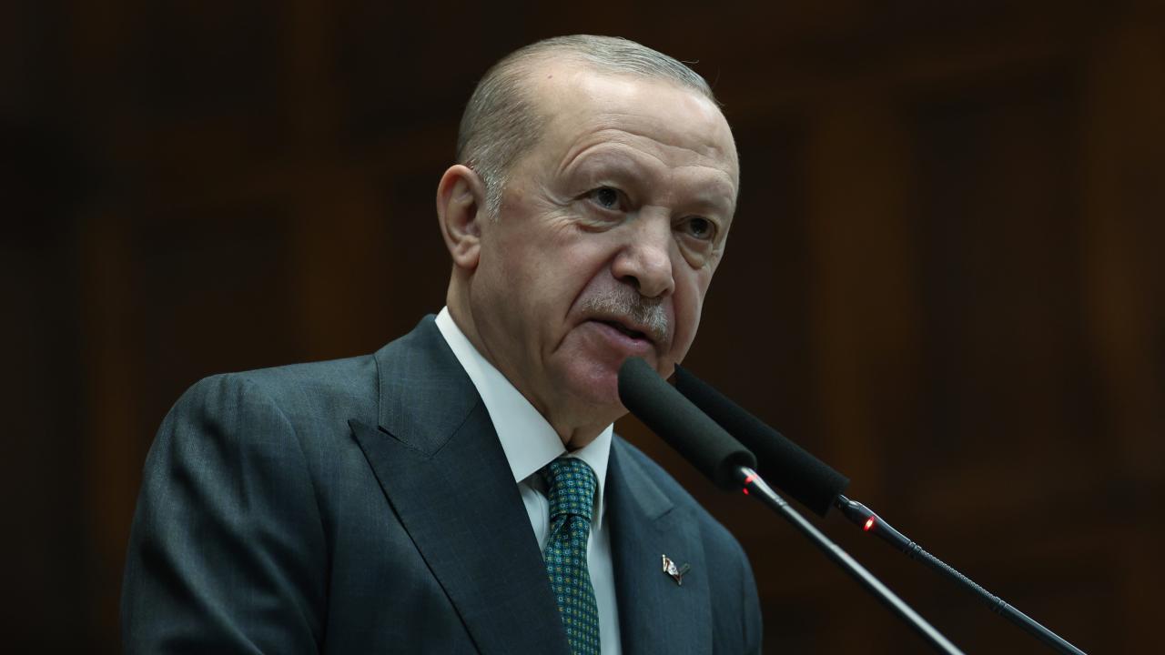 Emekli Maaşları ve İkramiyeler Bayram Öncesi Hesaplarda!