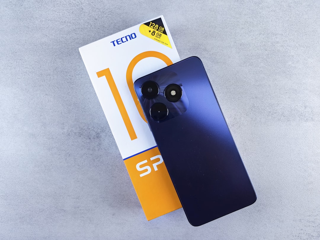 TECNO CAMON 50 Ultra 5G: Geleceğin Telefonu Tartışmaları Kızıştırıyor!