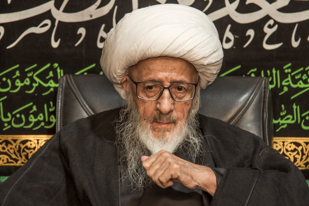 İran'ın Yeni Dini Lideri Mücteba Hamaney: Tepkiler ve Bölgesel Yansımalar!