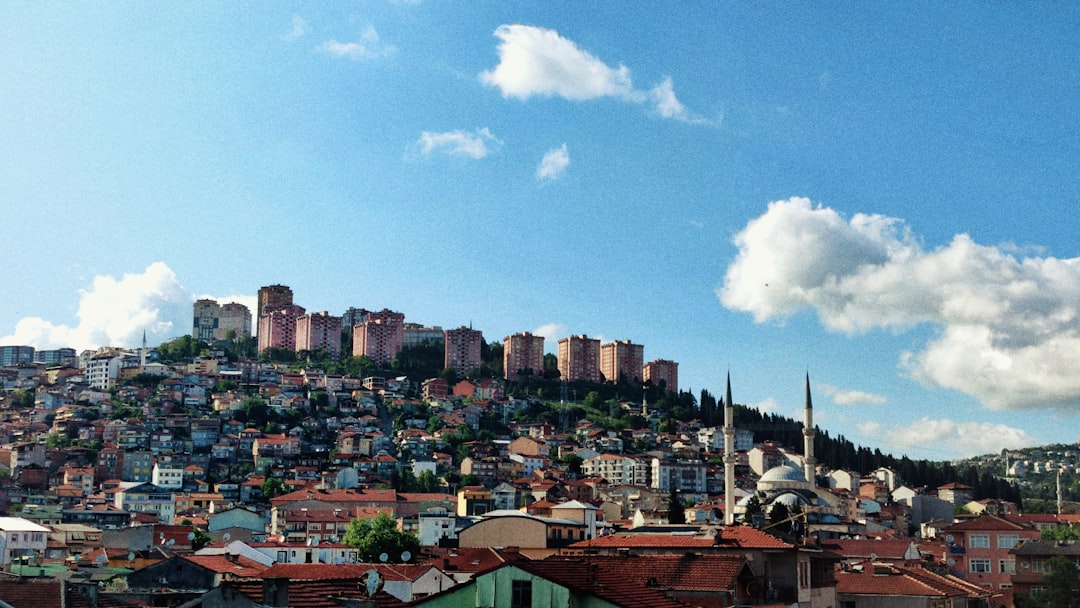 Türkiye'nin Kalkınma Hızı Yavaşlıyor: Acelemiz Yok mu?
