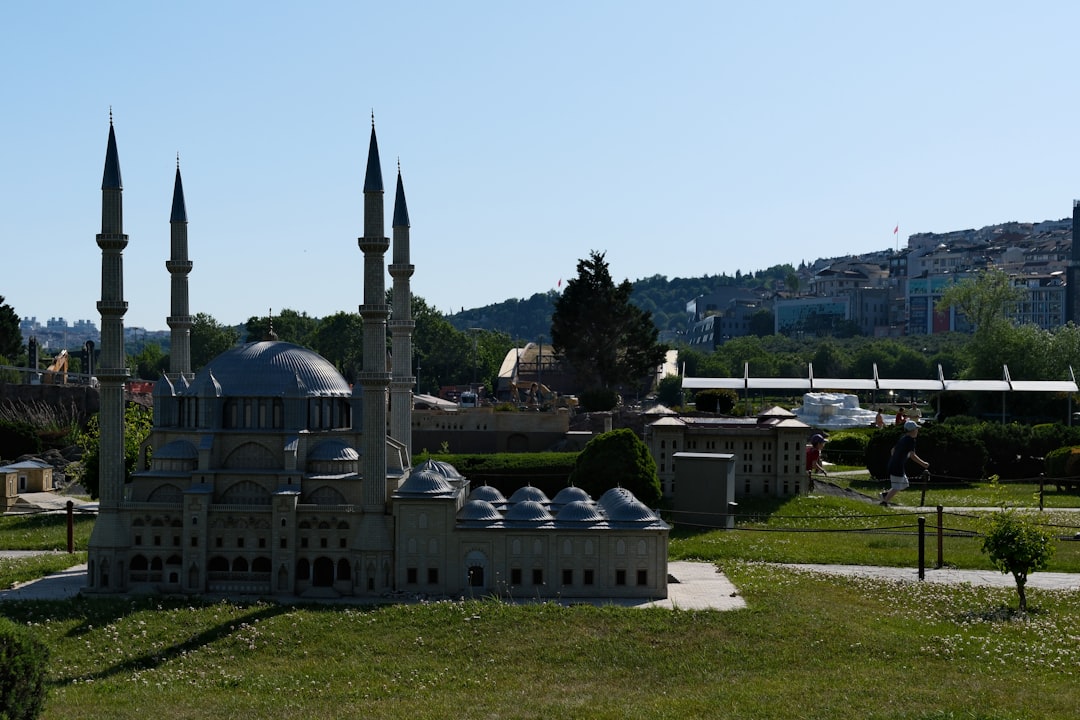 Fatih Camii Haziresi
